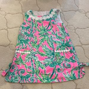 Adorable palm print Lilly Pulitzer dress